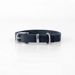 Molly And Stitch Collier Pour Chien En Cuir Souple The Classic 24 Molly And Stitch Collier Pour Chien En Cuir Souple The Classic -dog food shop collar navy silver min 1