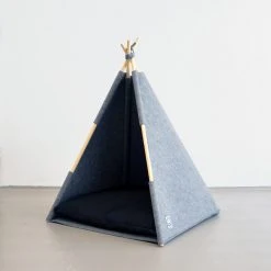 Hello Pets Tipi En Laine Feutrée 5 Hello Pets Tipi En Laine Feutrée -dog food shop felt teepee hello pets 03